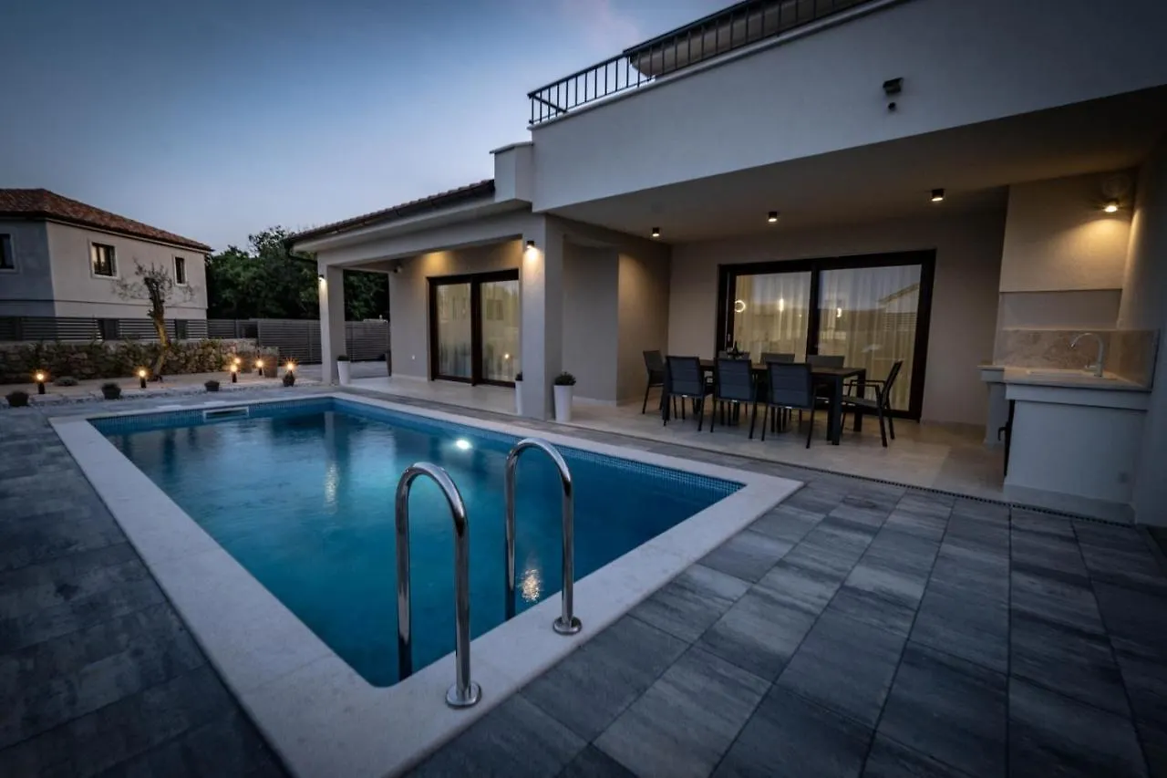 Villa Monika Muraj