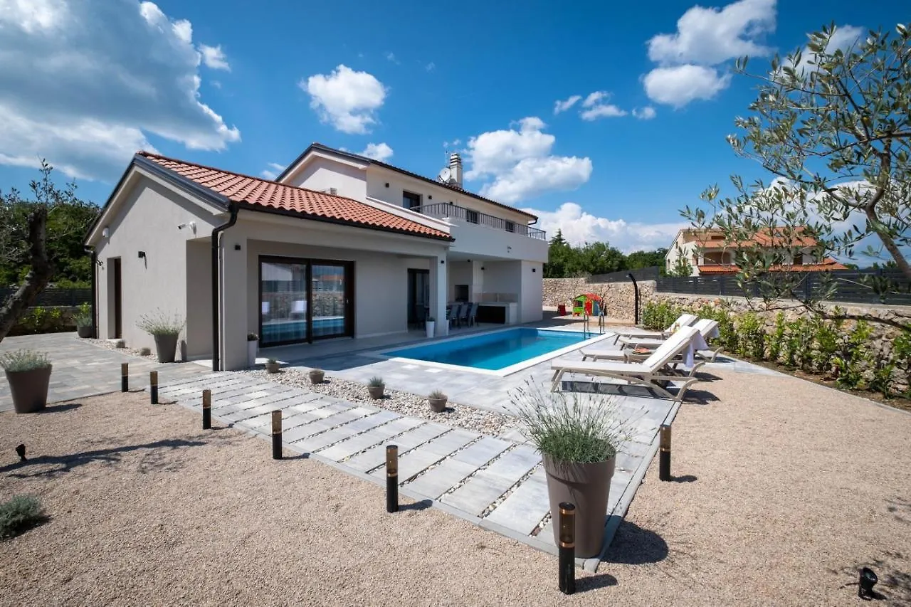 Villa Monika Muraj