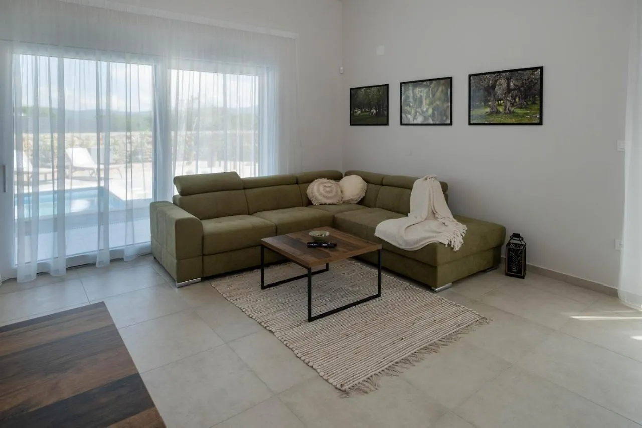 Villa Monika Muraj