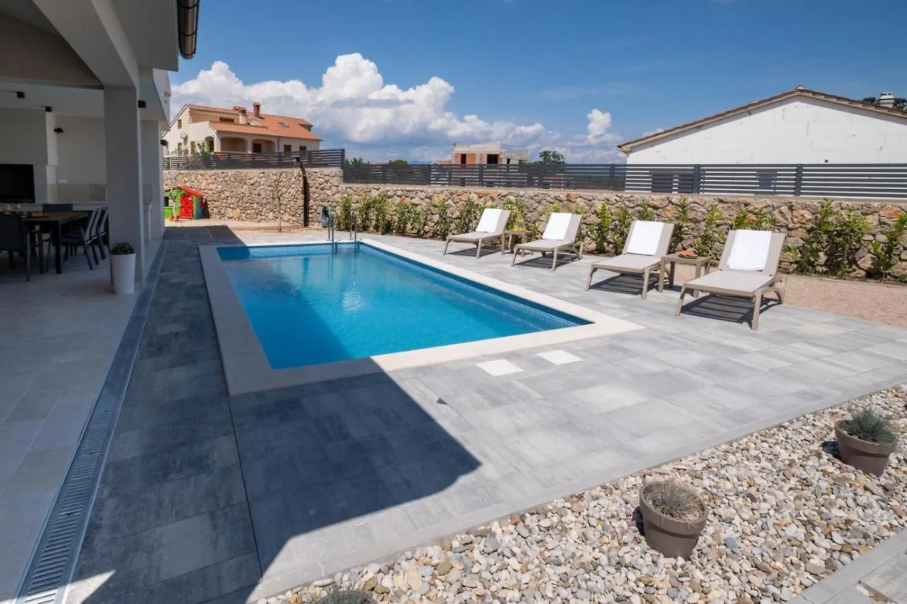 Villa Monika Muraj 0*,